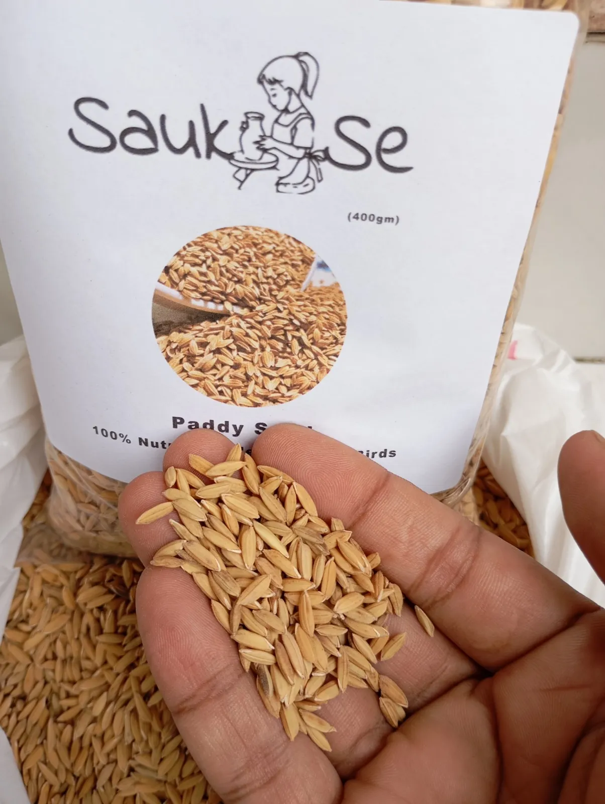 Close-Up Of Premium Paddy Seed For Birds - 400g A Healthy And Natural Treat For Your Feathered Friends